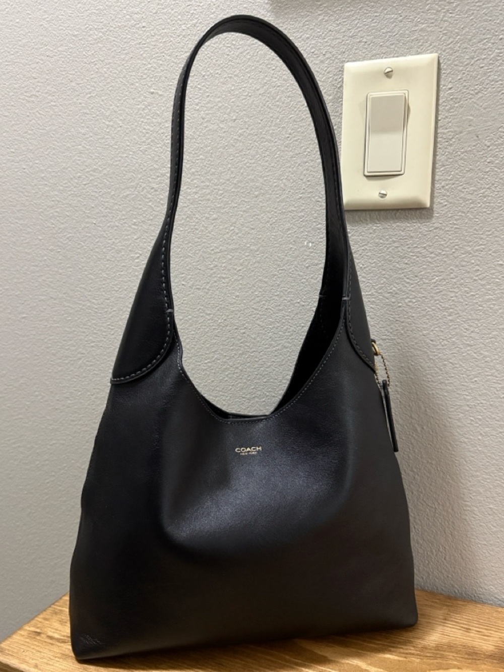 Coach Brooklyn 28 Slouchy Shoulder Bag; Black - Picture 3 of 11